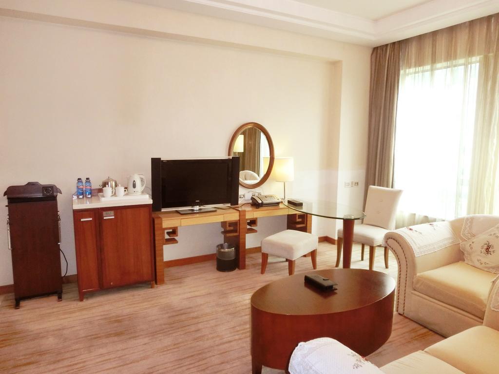 Ramada Plaza Guangzhou Ξενοδοχείο Δωμάτιο φωτογραφία